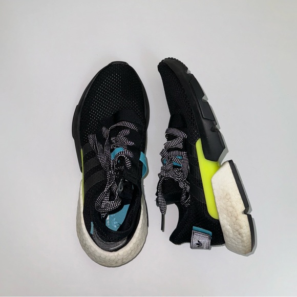 Adidas shoes - Picture 1 of 5